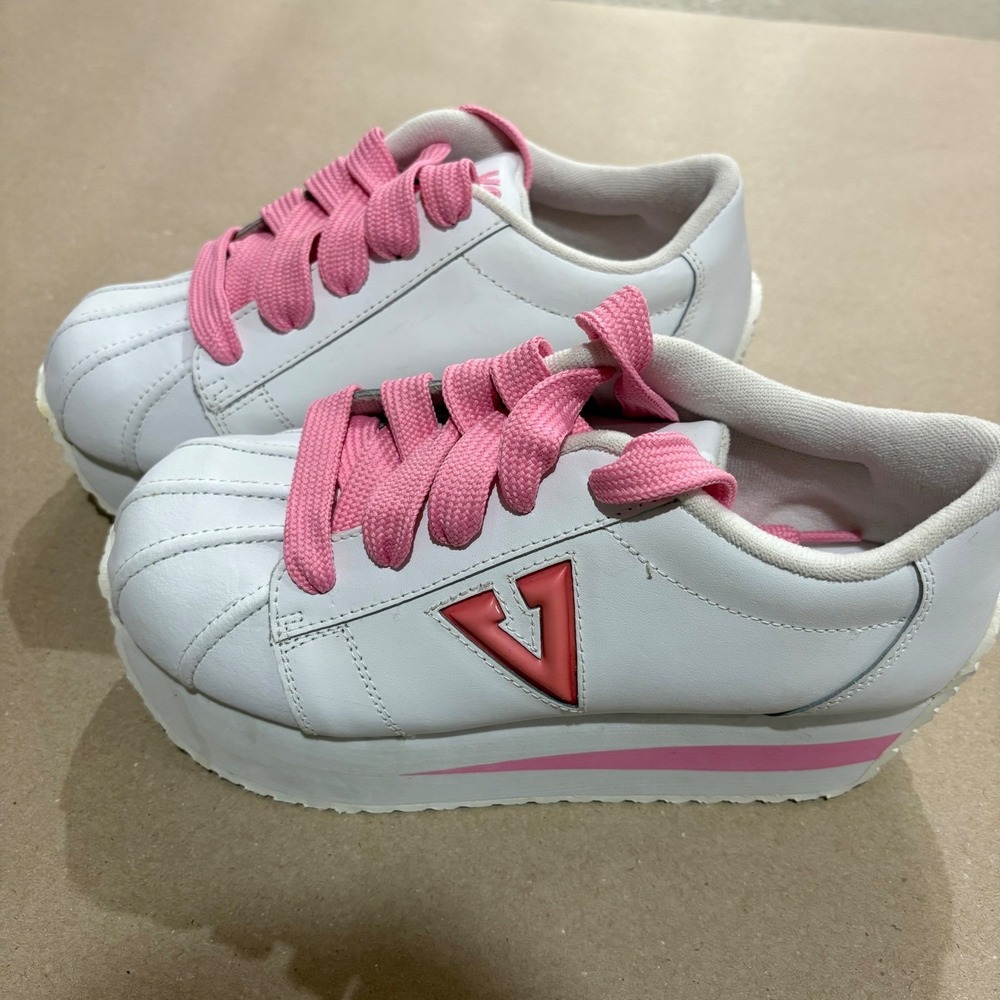 Volatile Revolution White Pink Leather Platform Sneakers Womens 10 Y2K Rare